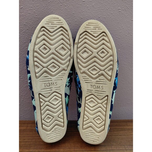 Toms Alpargata Women's Size 8 Slip On Flats Multi Shark Pattern - Picture 7 of 7